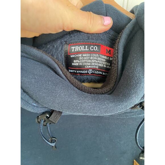 Troll Co Dirty Hands Clean Money Mechanic Hoodie Mens Medium M Navy Pullover - Picture 4 of 5